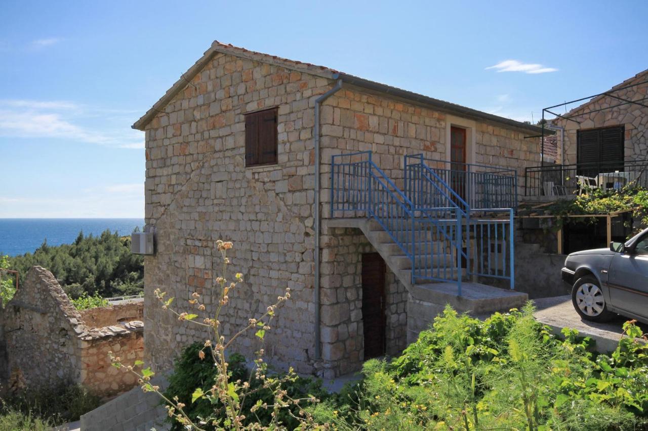 Apartments With A Parking Space Ivan Dolac, Hvar - 8797 Buitenkant foto