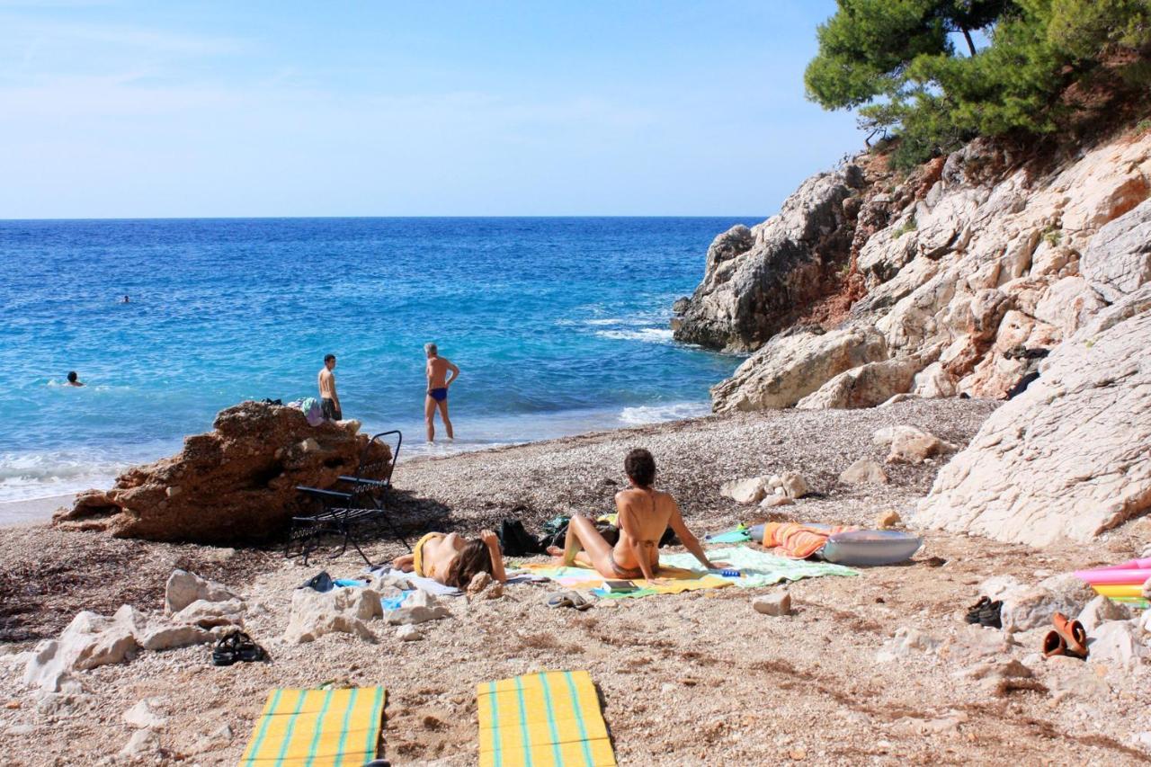 Apartments With A Parking Space Ivan Dolac, Hvar - 8797 Buitenkant foto